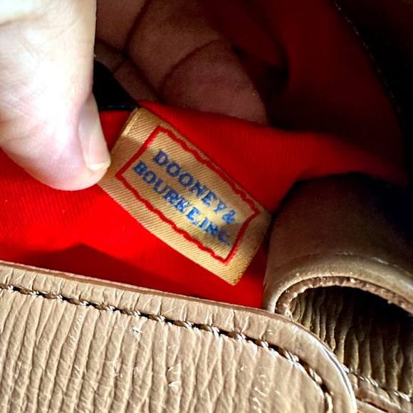 Dooney & Bourke - Picture 11 of 12